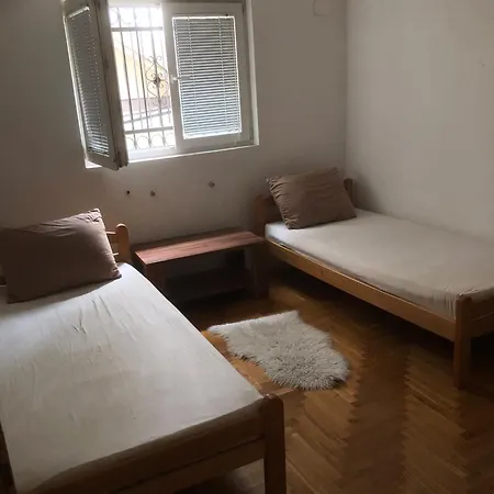 Apartman Apartment *